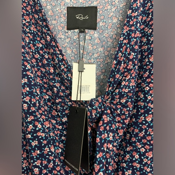 Rails Minka Tie Front V Neck Short Sleeve Mini Romper Blue/Pink Floral - Large - Picture 6 of 12